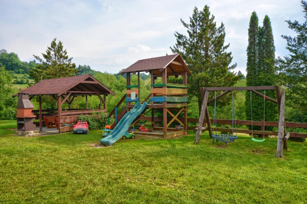 Na Zaciszu Holiday home Zawoz